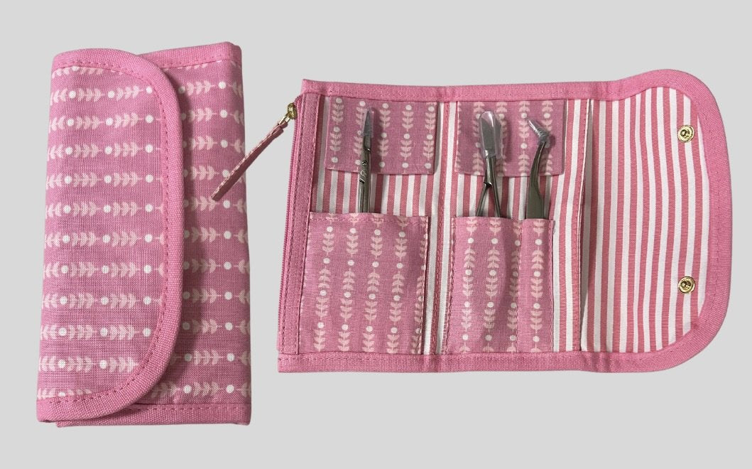 Essential Needlepoint Tools Kit