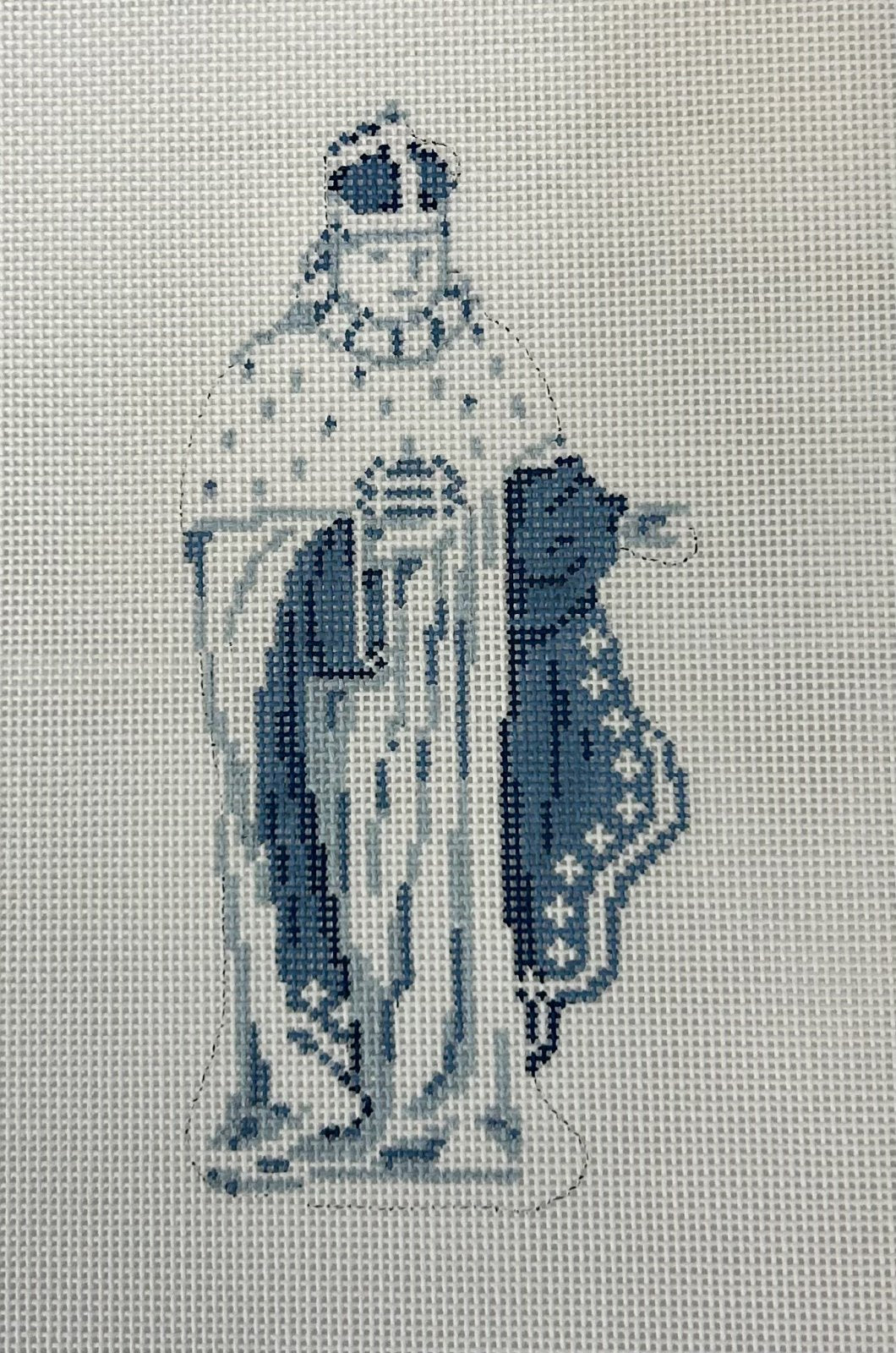 Wedgwood Nativity Standing Wiseman Crown