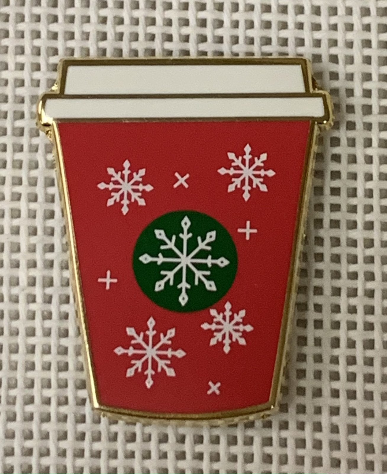 Red Cup Needle Minder Magnet