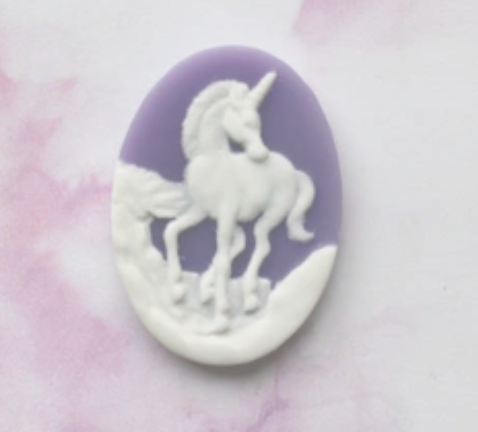Unicorn Cameo Needle Minder - Black