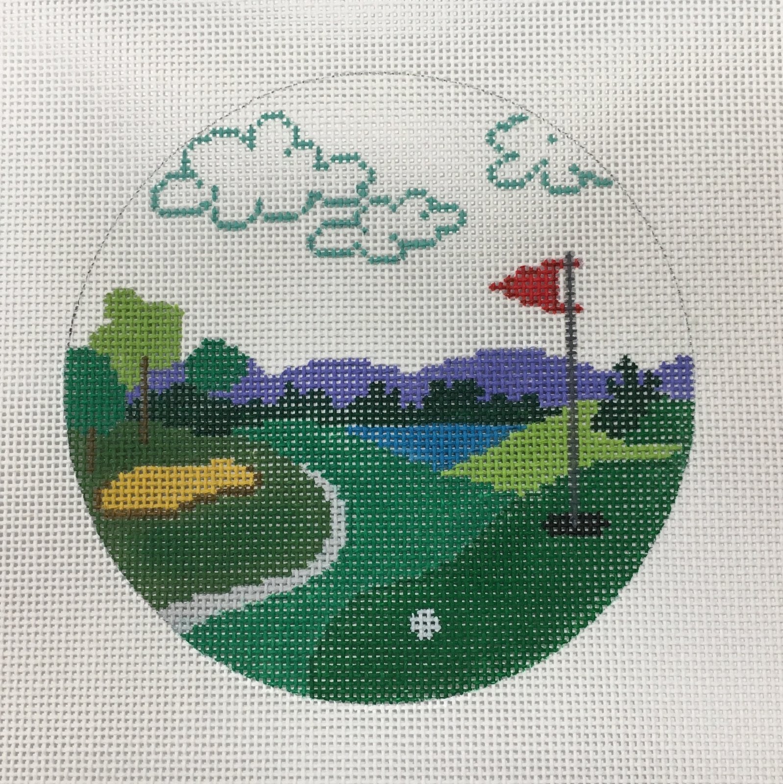 Round Golf Scene