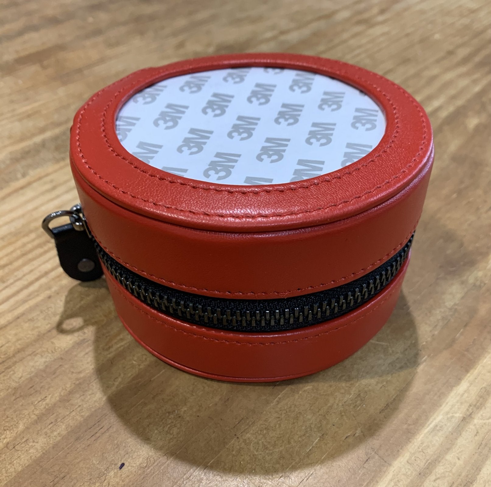Lamb Skin 4" Round Case - Red