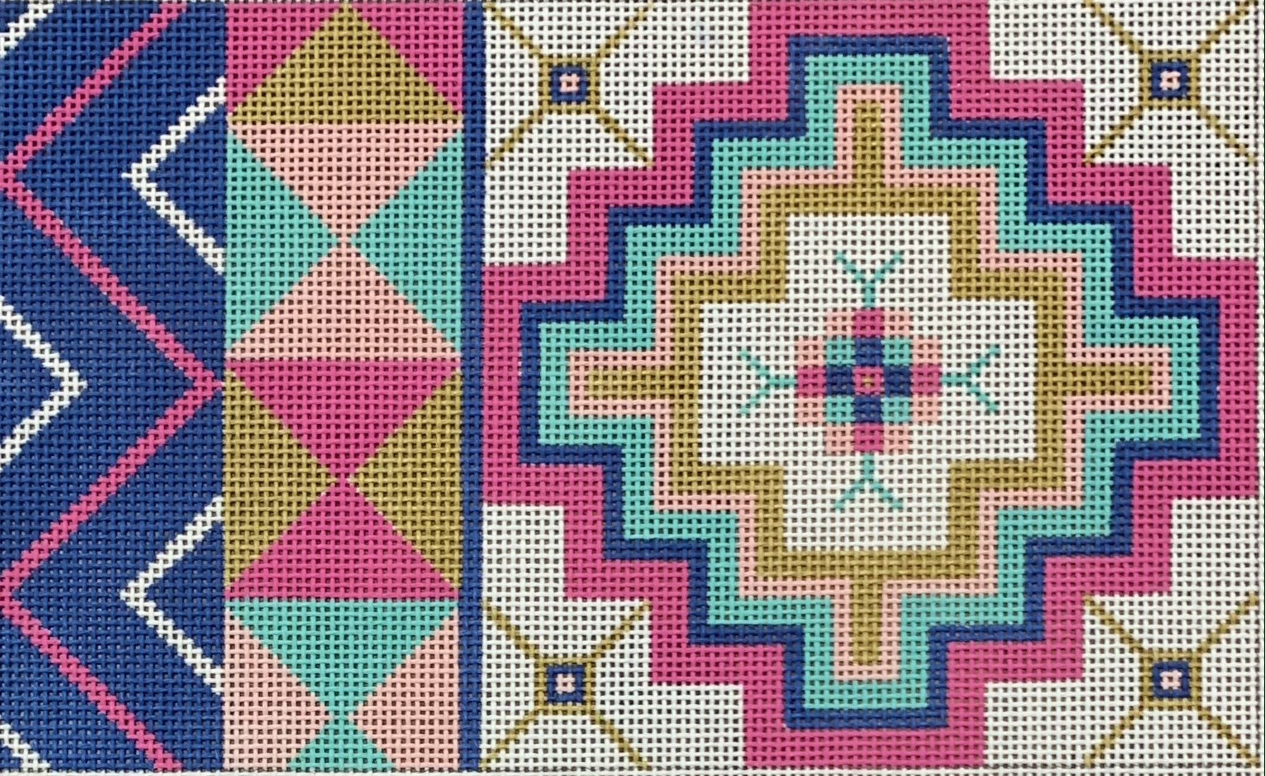 Leyla Clutch