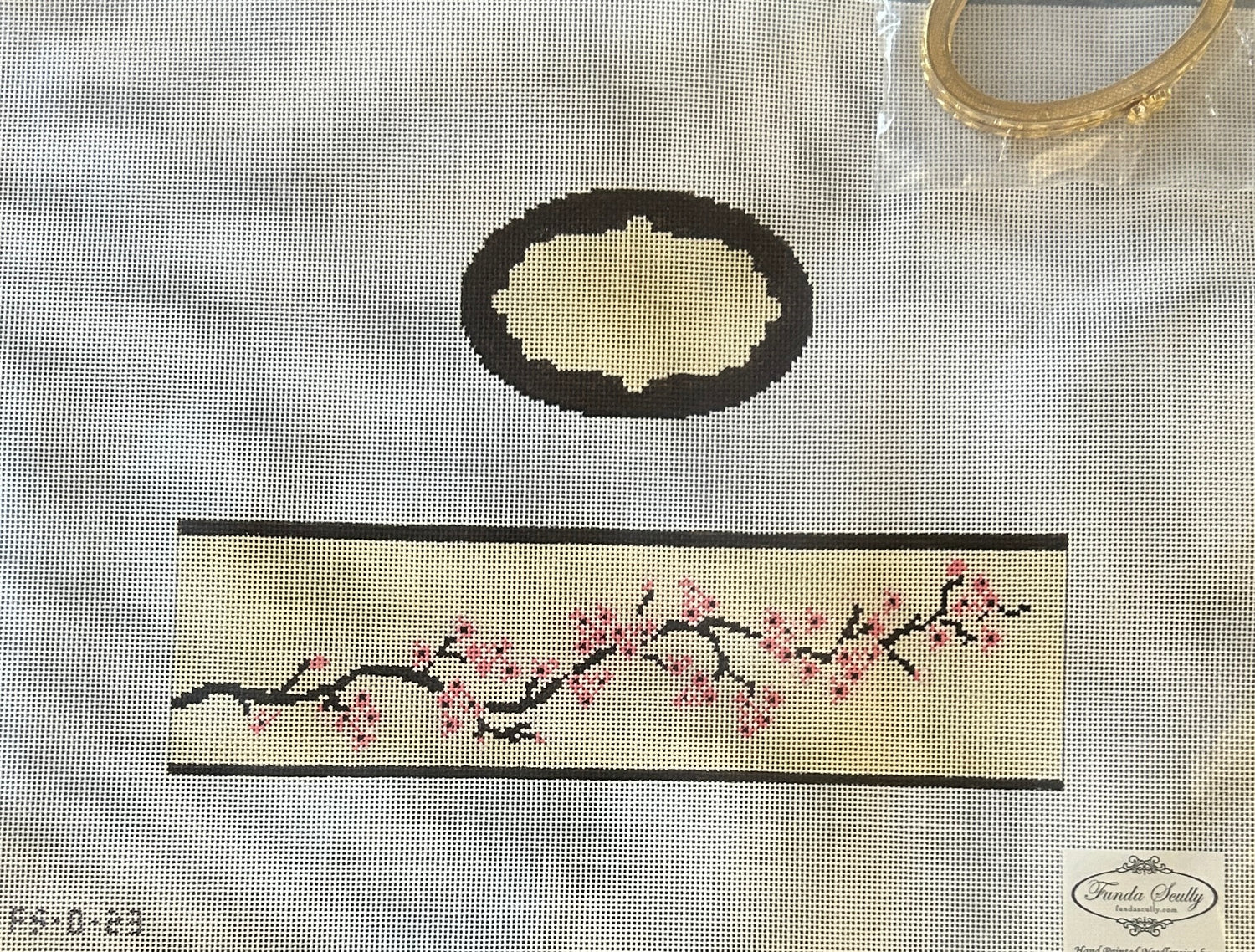 Oval Hinged Box - Cherry Blossoms