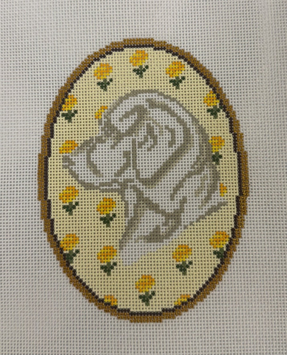 Dog Cameo - Labrador Retriever w/Flowers