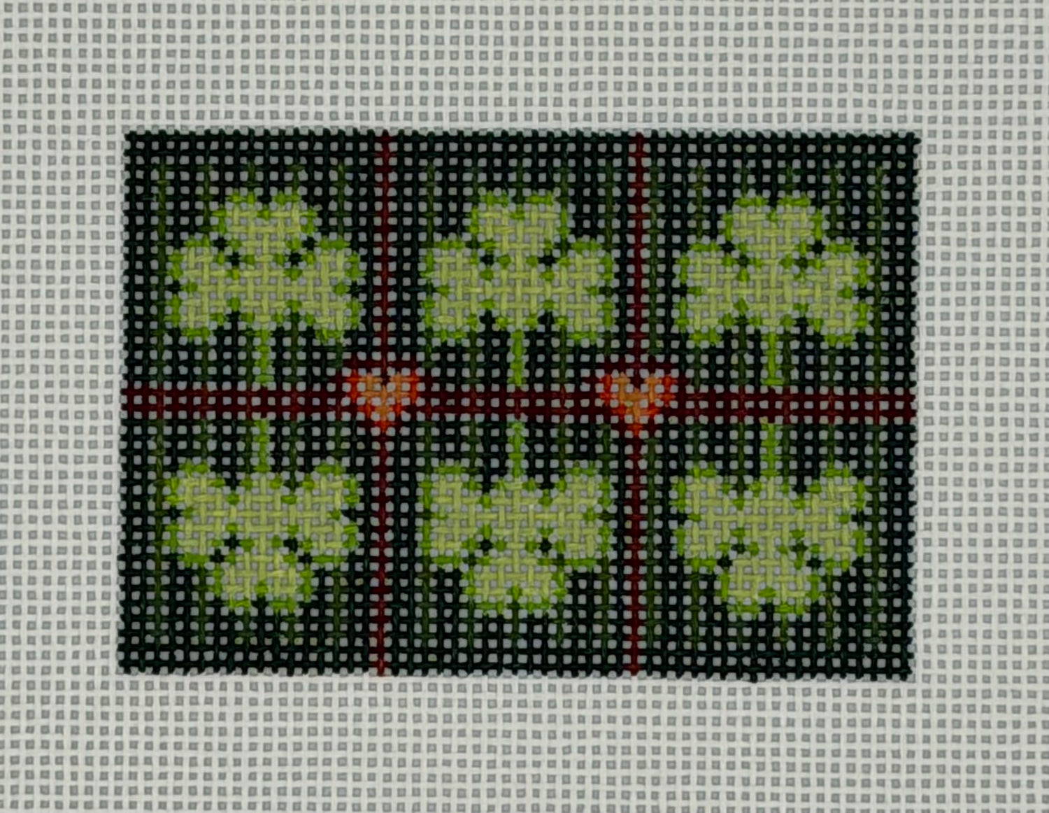 Shamrock Insert