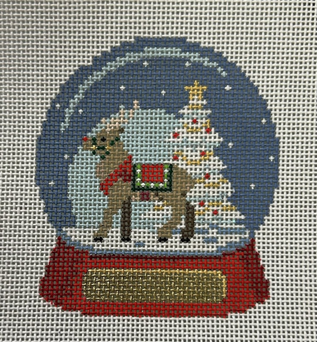 Snow Globe Reindeer