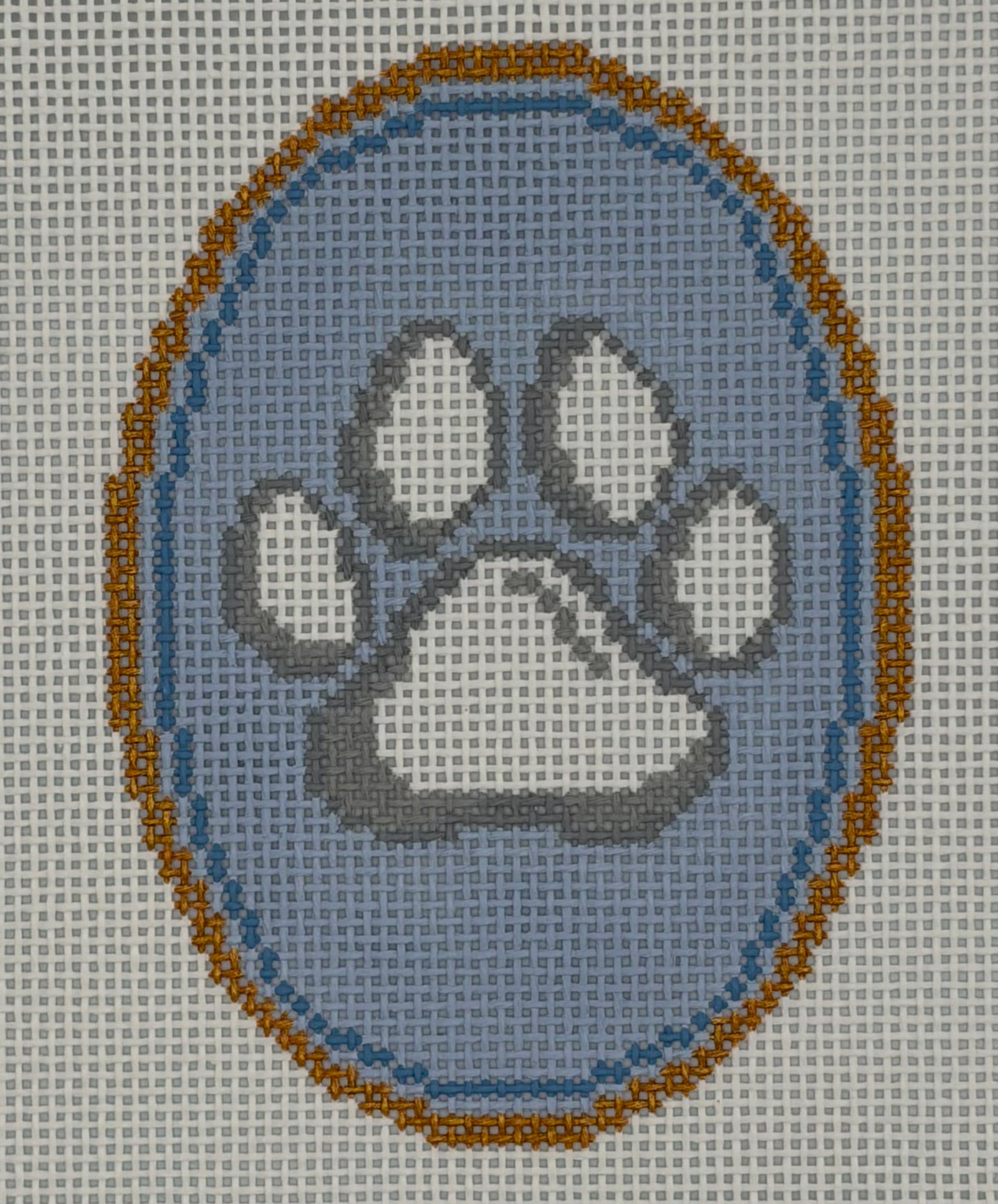 Paw Print Cameo