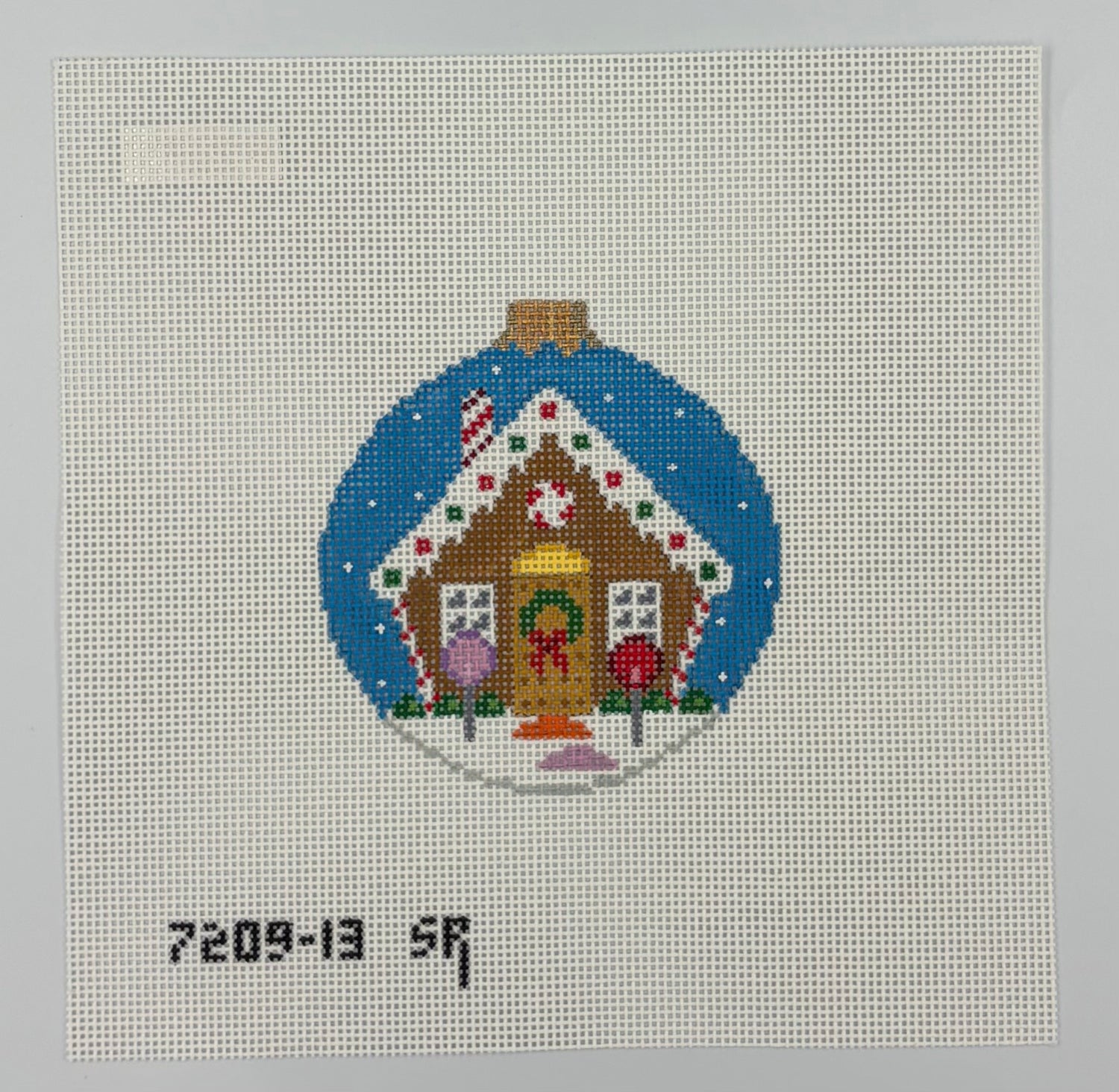 Gingerbread House Round
