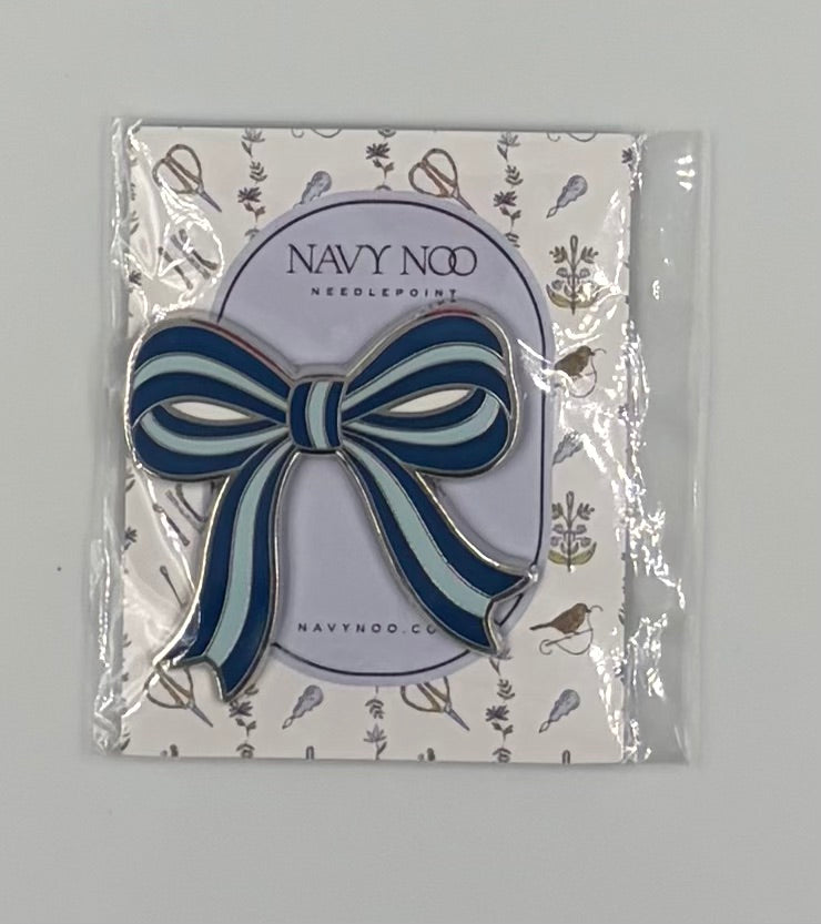 Needle Minder - Navy Bow