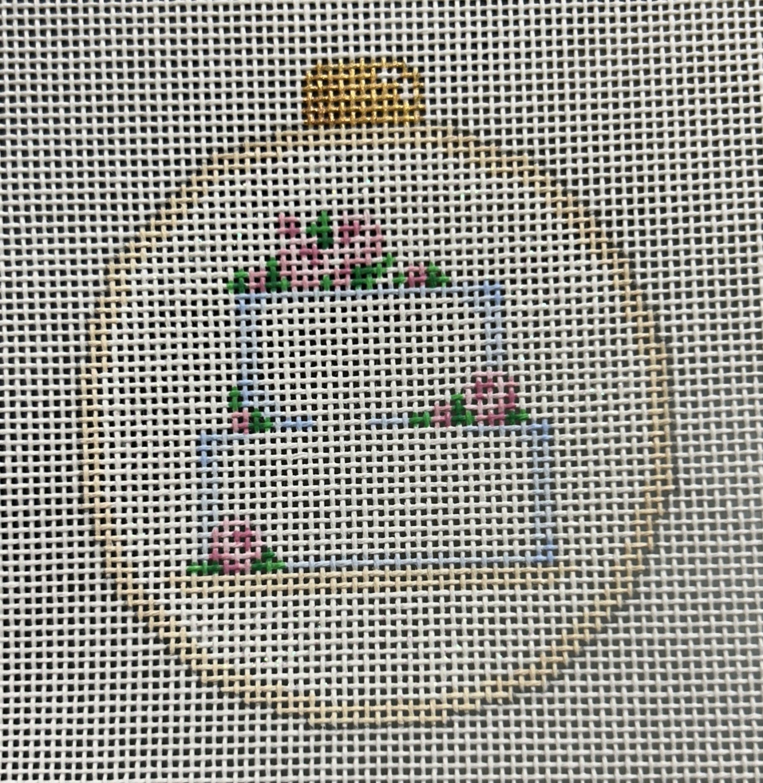 Rosebud Cake Ornament