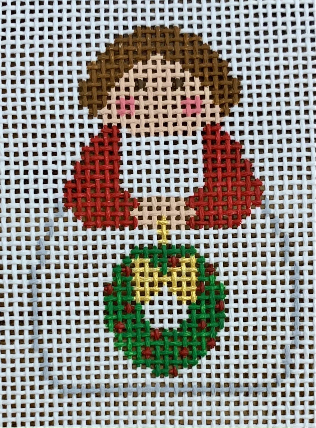 Angel with Wreath White