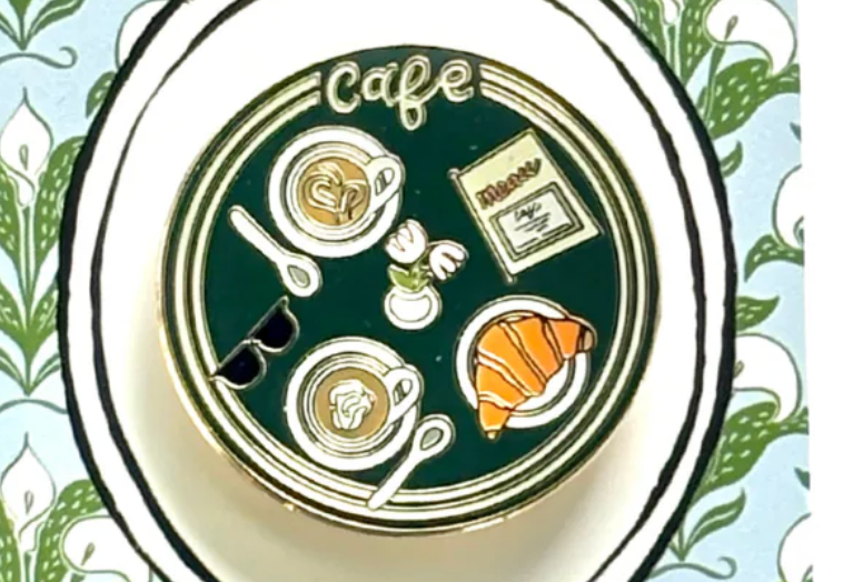 French Cafe Needle Minder