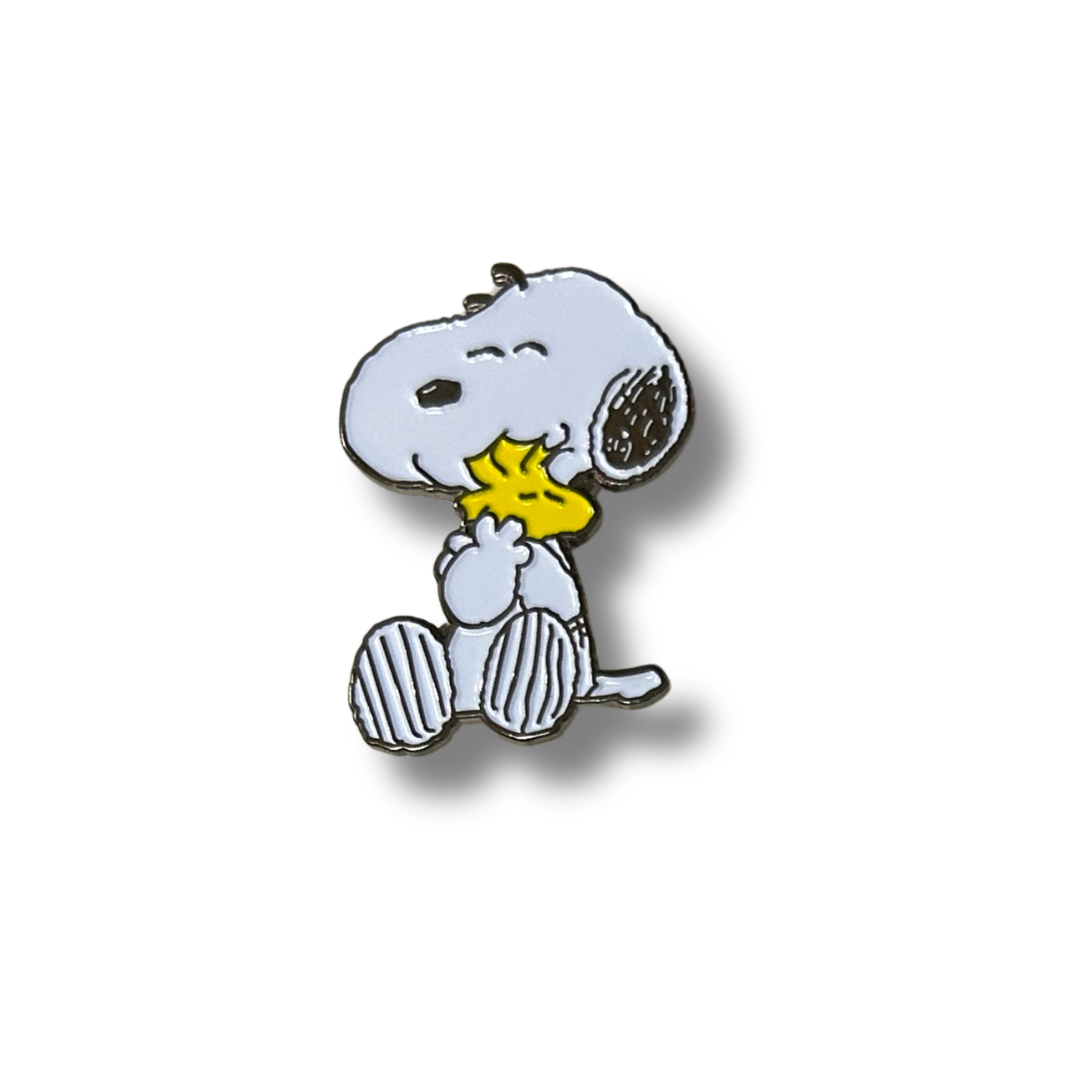 Needle Minder - Peanuts - Snoopy Hugging Woodstock