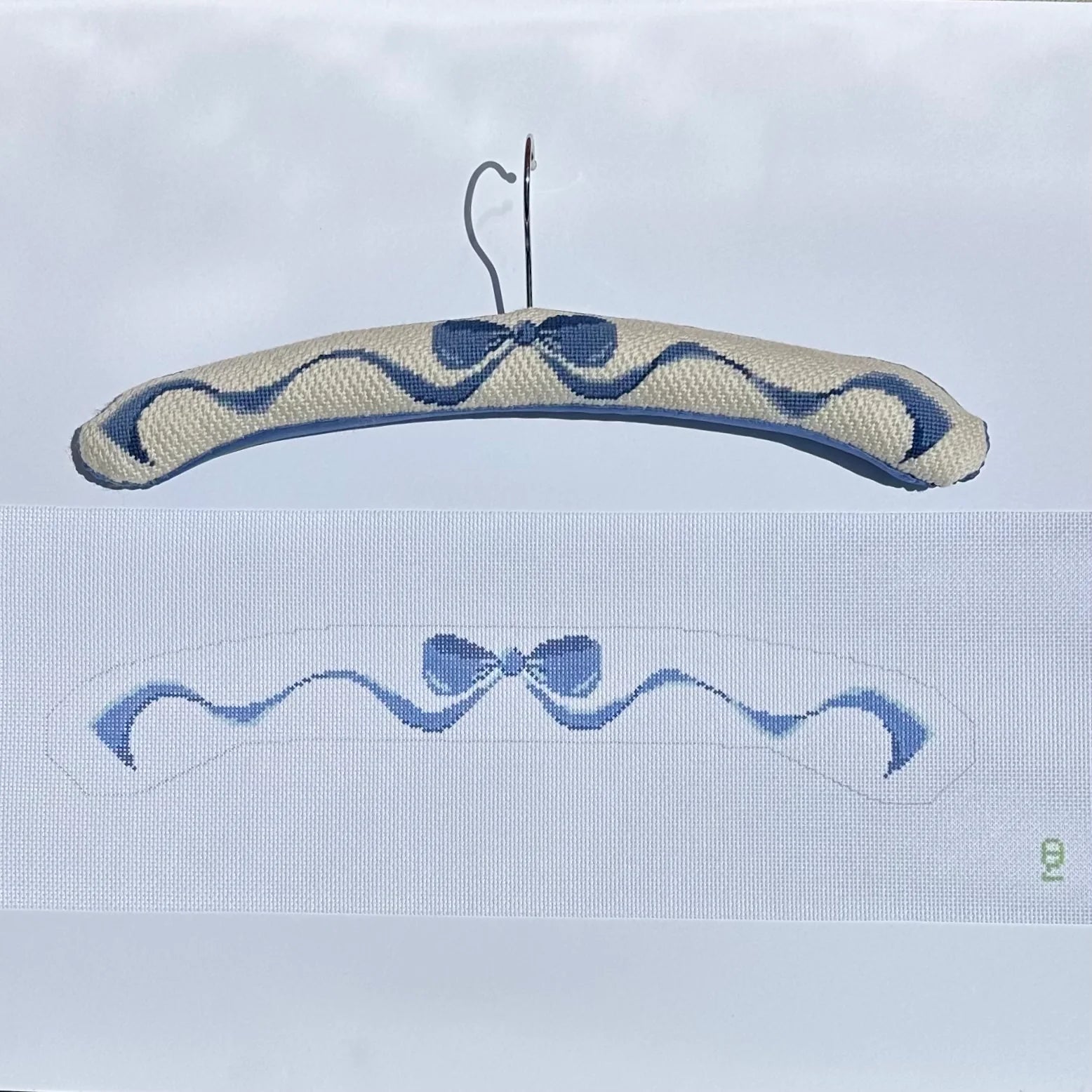 Coat Hanger - Pink Bow