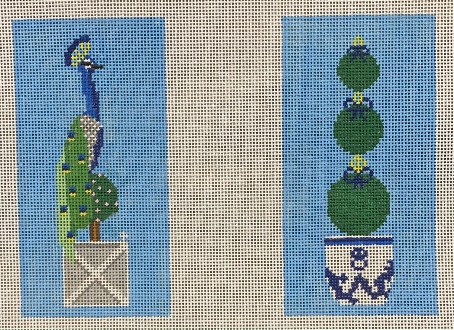 Double Topiary Peacock Eyeglass Case