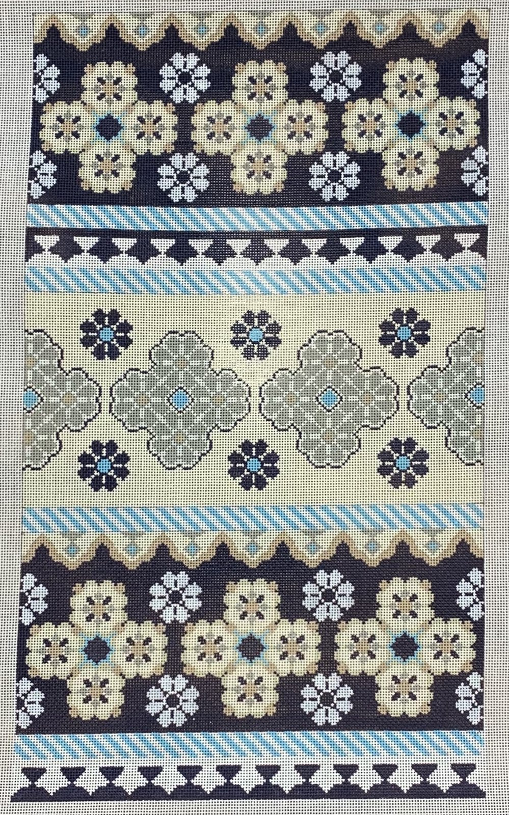 Tri-fold Clutch